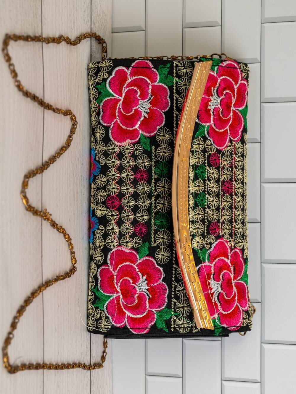 Embroidered Floral Clutch Crossbody Bag Boho Luxe Gold Chain Evening Purse